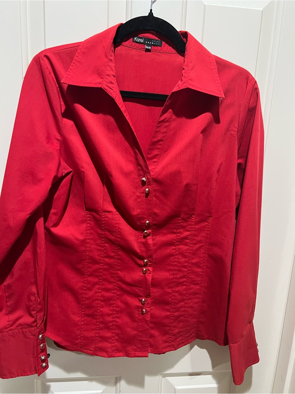 Red Tailored Button-Front Shirt with Gold Buttons